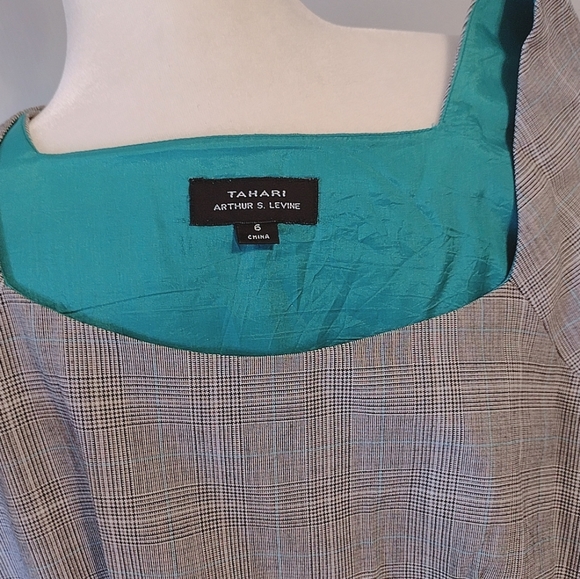 Tahari | Plaid Sleeveless Midi Dress - Picture 6 of 6